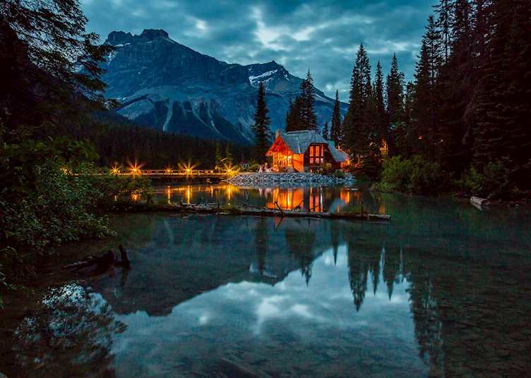 Emerald Lake Lodge at twilight, Field