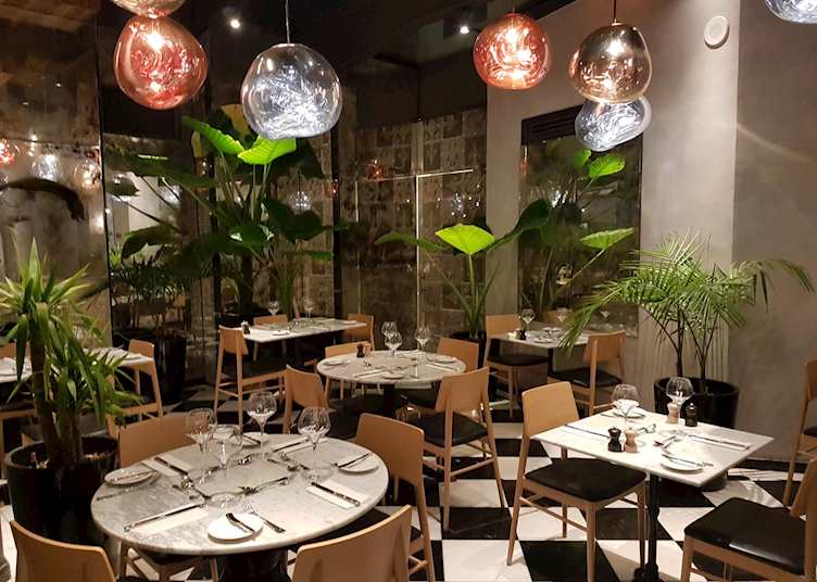 Restaurant, Hotel Magnolia