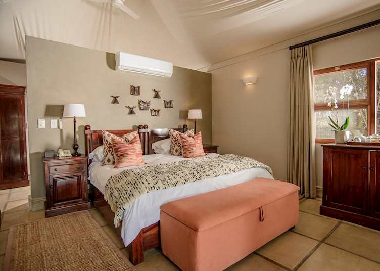 Luxury suite, Savanna Private Game Reserve