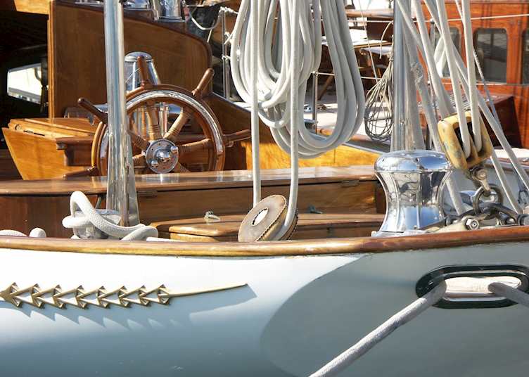 Luxury yacht, Saint-Tropez