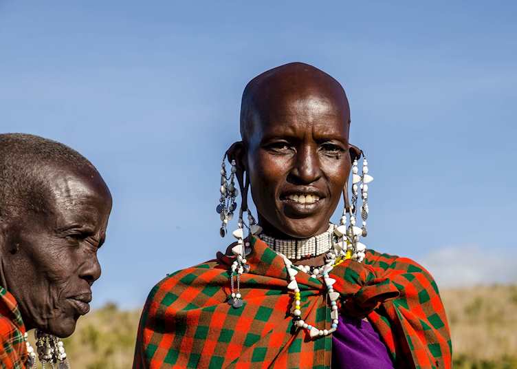 Maasai women