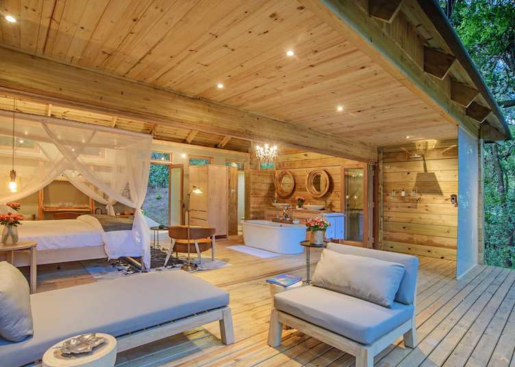 Summerfields Rose Retreat & Spa, Forest Room