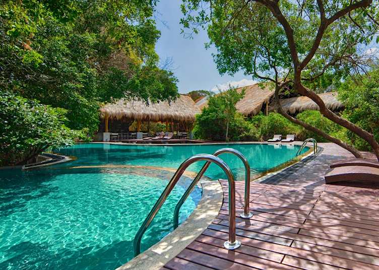 Jungle Beach Pool