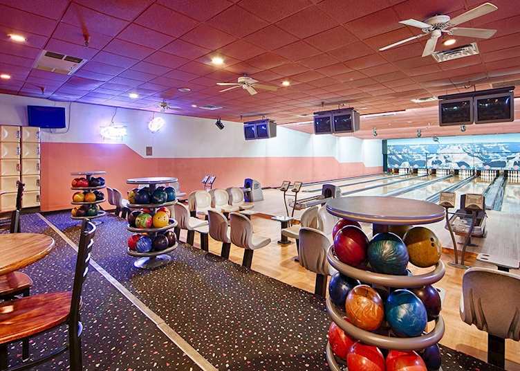 Best Western Premier Squire Inn Bowling