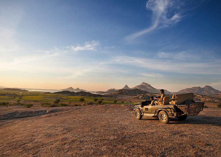 Drivers at Sujan Hill, Jawai Leopard Camp