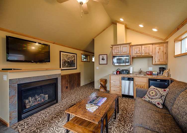 Explorer Cabins at West Yellowstone
