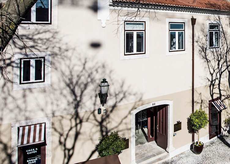 Santiago de Alfama, Lisbon