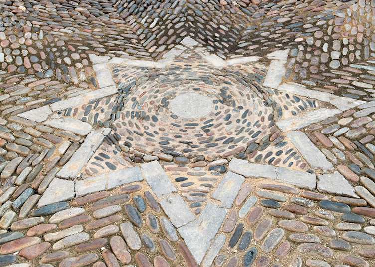 Sidewalk, Girona