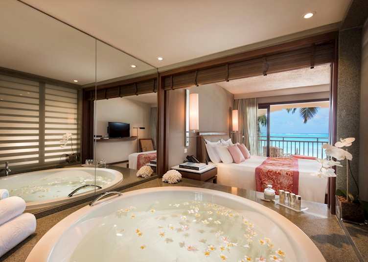 Deluxe suite, Constance Belle Mare Plage, Mauritius