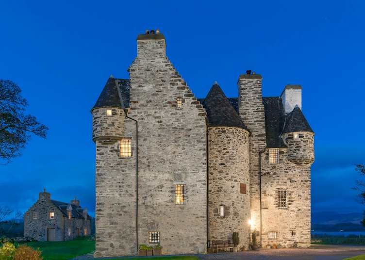 Barcaldine Castle