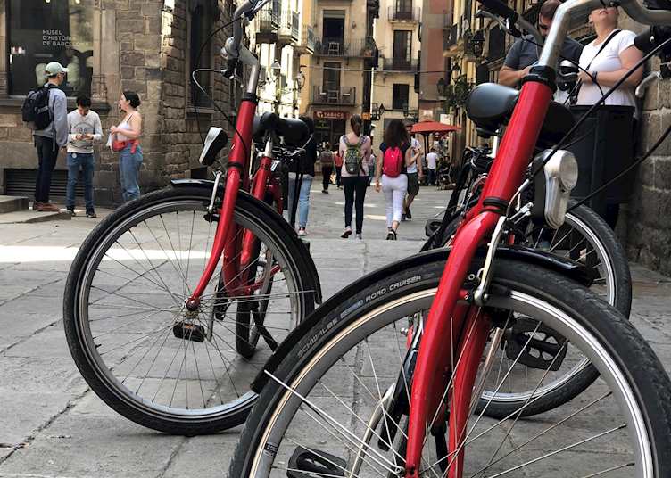 Bicycle tour, Barcelona