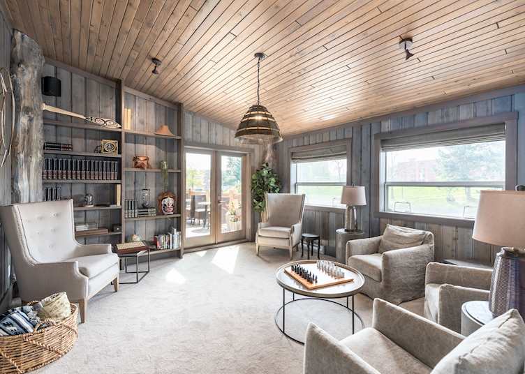 The Library at Ocean House, Haida Gwaii