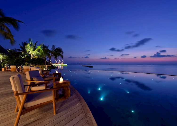 Compass Pool Bar, Milaidhoo Island Maldives, Maldive Island