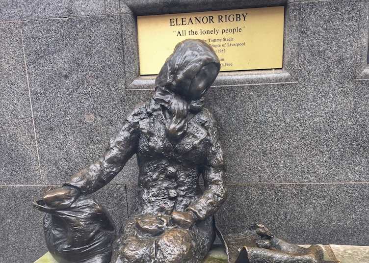 Eleanor Rigby statue