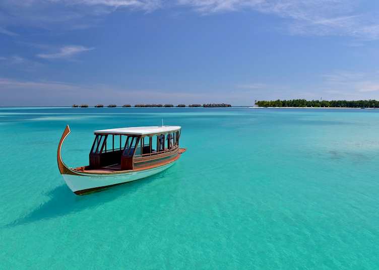 Dhoni, Conrad Rangali Island & Resort, Maldive Island