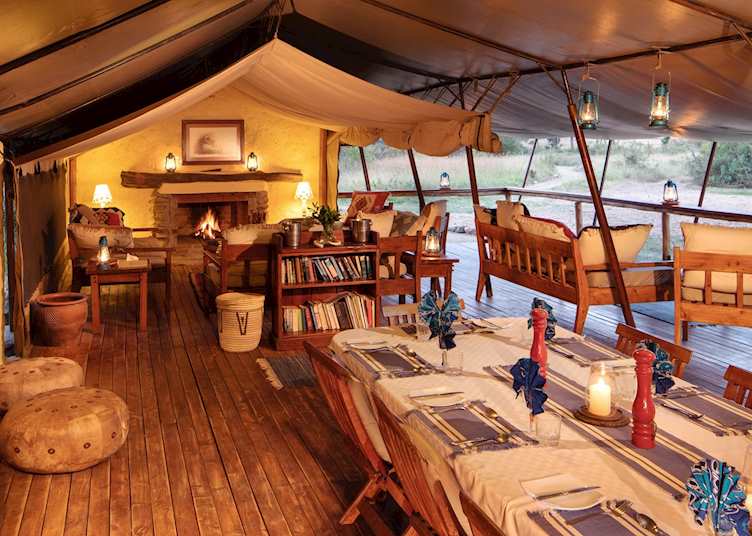 Offbeat Mara interior view