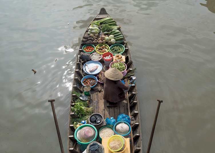 Cai Rang floating market