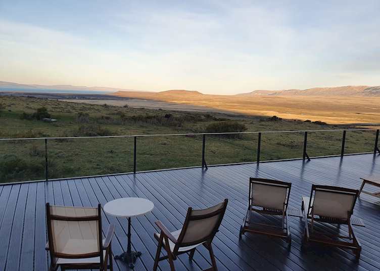 Viewing deck/area to have a drink outdoors at Eolo