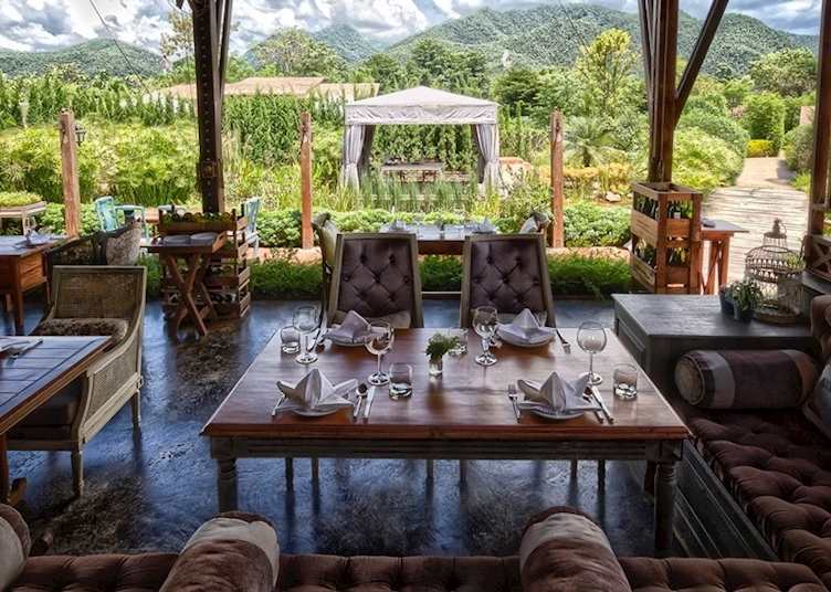 Reverie Siam, Pai 