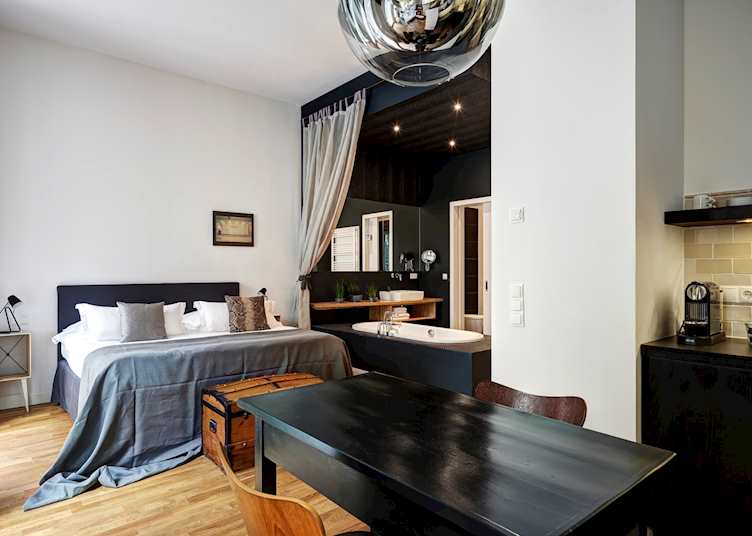 Gorki Apartments, Category 3C