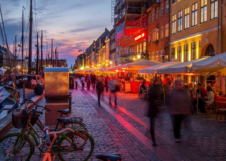 Nyhavn at sunset