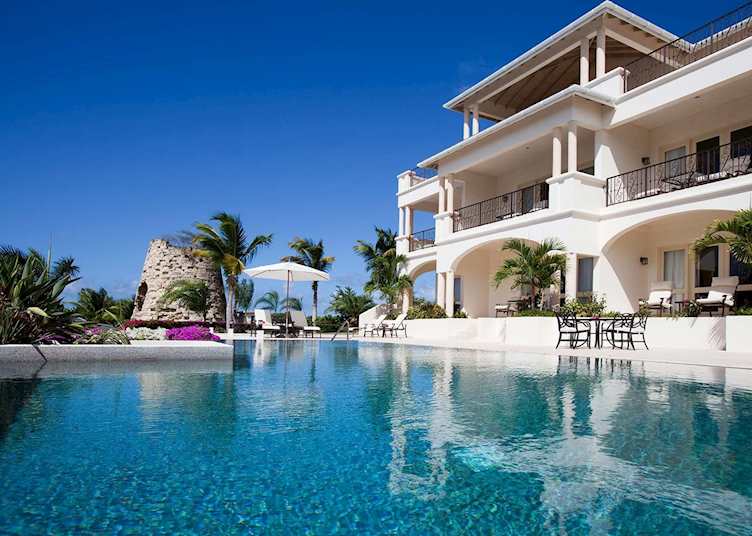 The Cove Suites