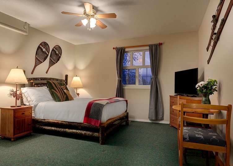 Guest suite, Courthouse Inn Revelstoke, British Columbia