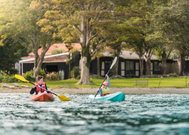 Kayaking, Furneaux Lodge