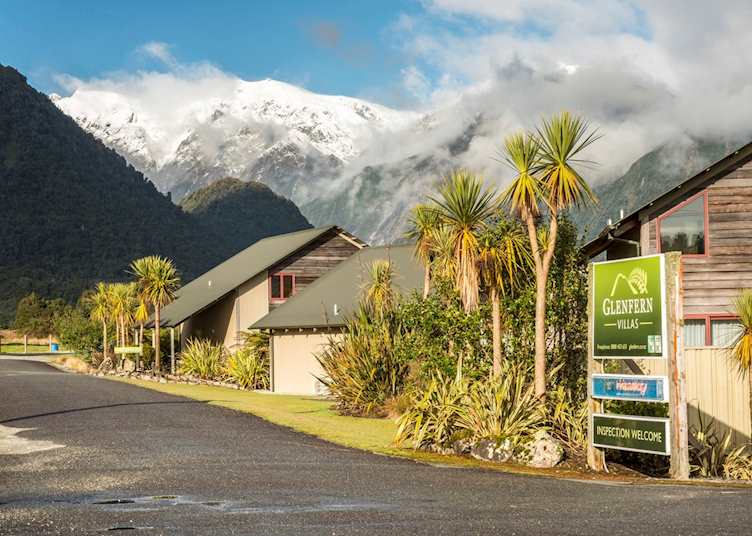 Entrance to Glenfern Villas