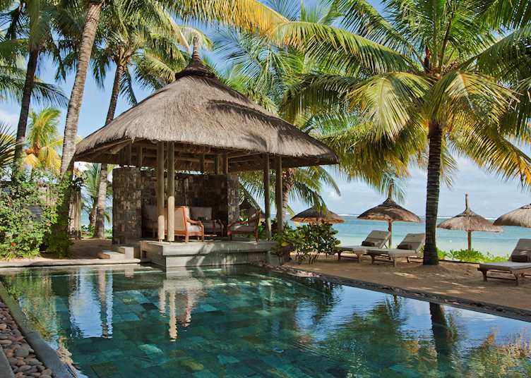 A villa's pool