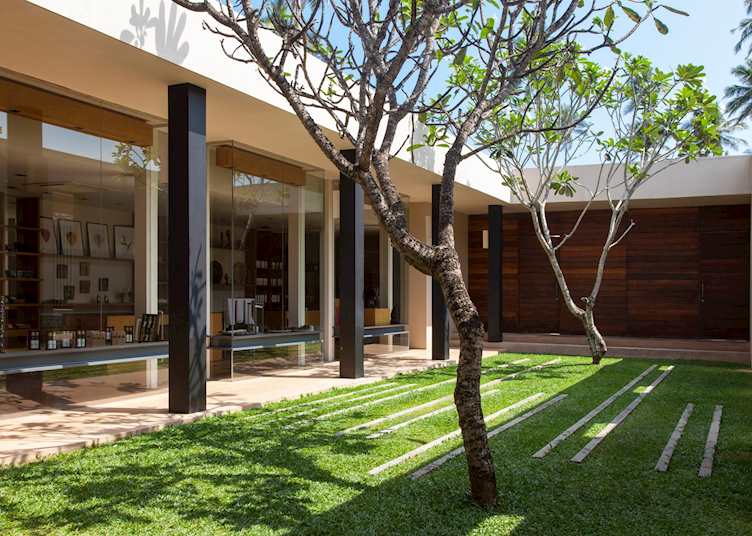 Courtyard, Amanwella