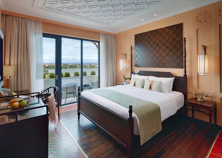 Guest room, Little Riverside Hotel & Spa