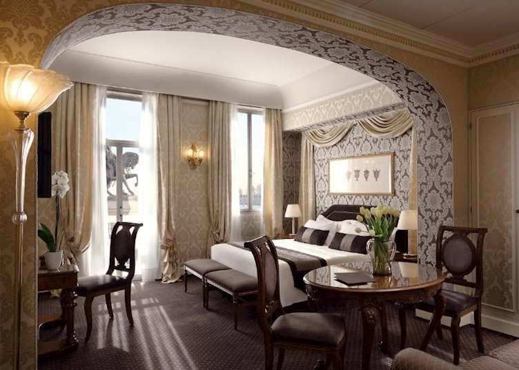 Room, Londra Palace Venezia