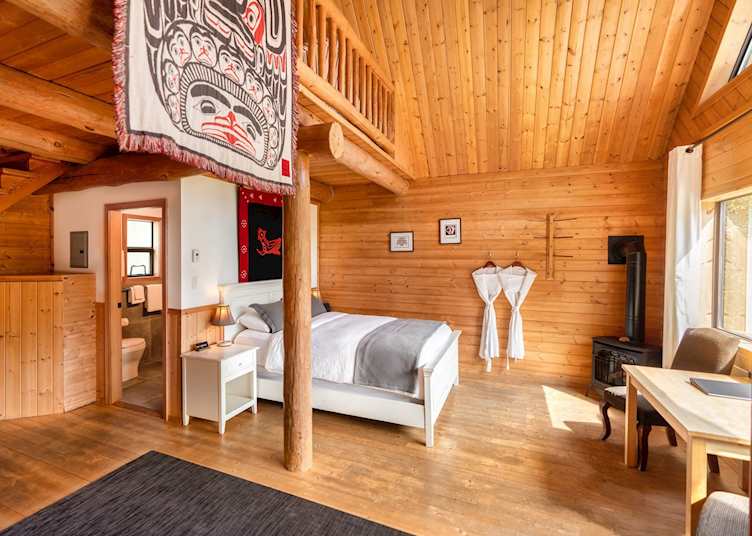 Tweedsmuir Park Lodge 