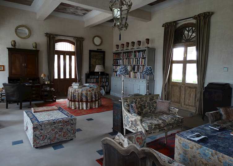 Lounge, Bujera Fort