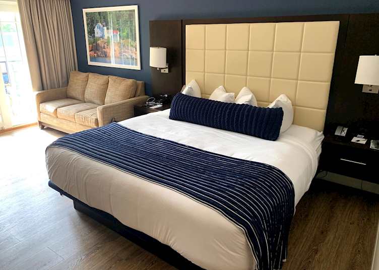 Harborside room