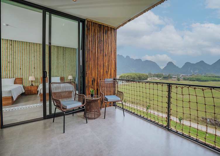Room balcony, Tu Lan Lodge