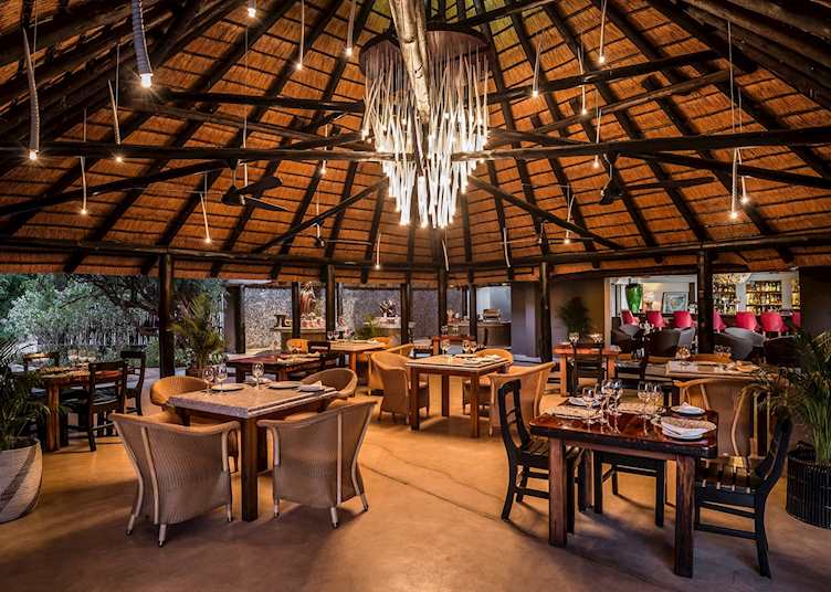 Dining, Sabi Sabi - Bush Lodge