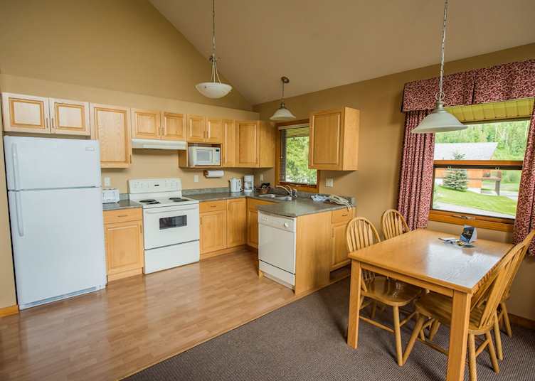 Kitchen area, Alpine Meadows Resort, Clearwater