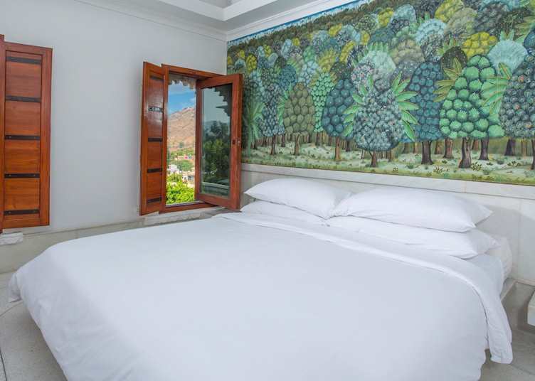 Guest room, RAAS Devigarh