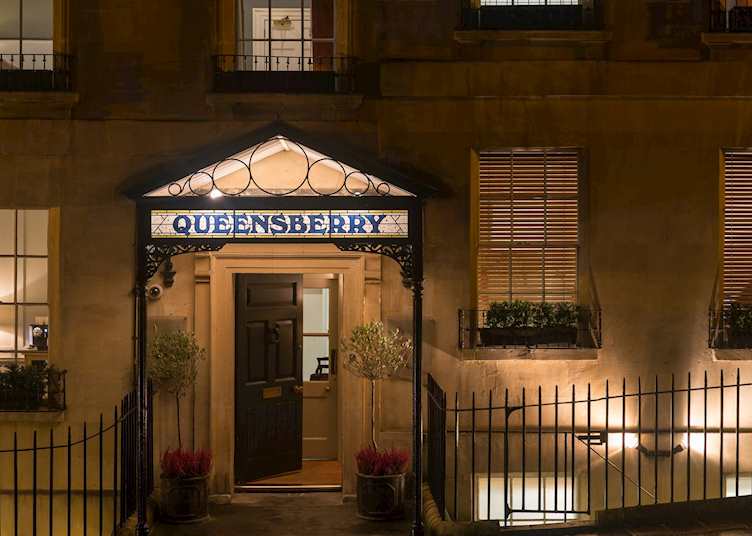 Exterior, The Queensberry