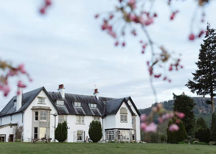 Exterior, The Lovat