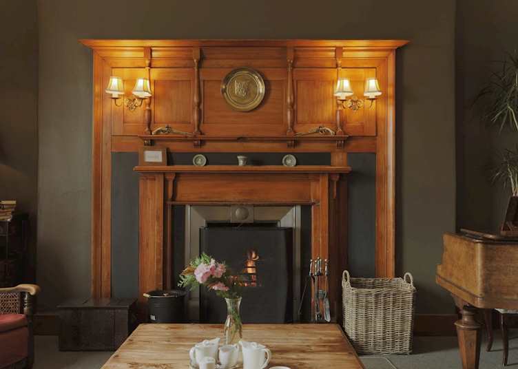 Lounge, The Lovat