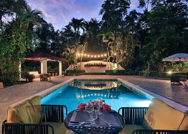 Sunset Pool, SCP Corcovado Wilderness Lodge 
