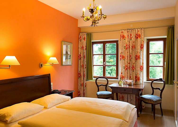 Bedroom, Hotel Reichsküchenmeister