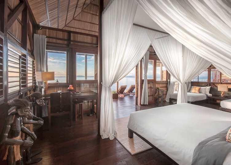 Deluxe  Bedroom - Papua Paradise Eco Resort