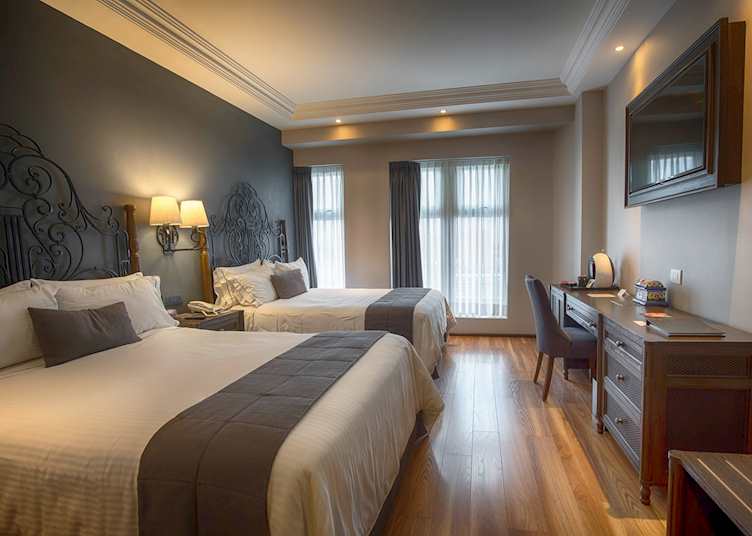 Guest room, Zocalo Central