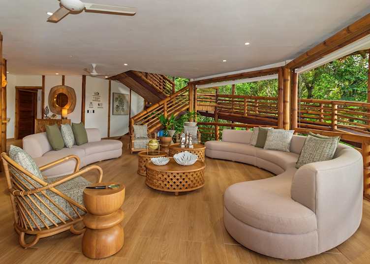 Briefing area, La Selva Jungle Lodge