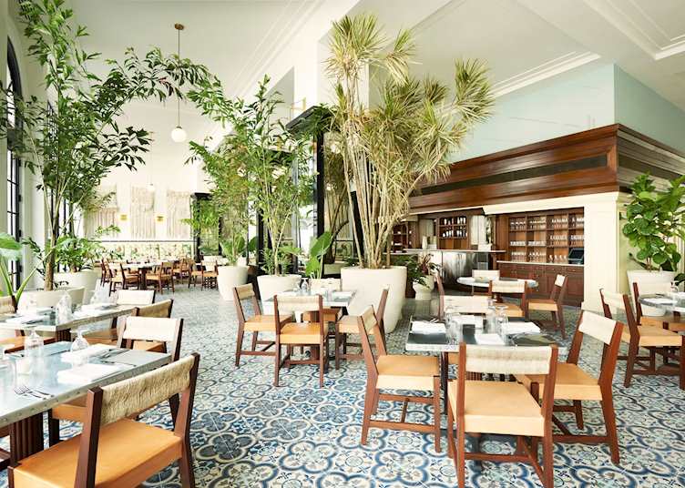 Restaurant, American Trade Hotel