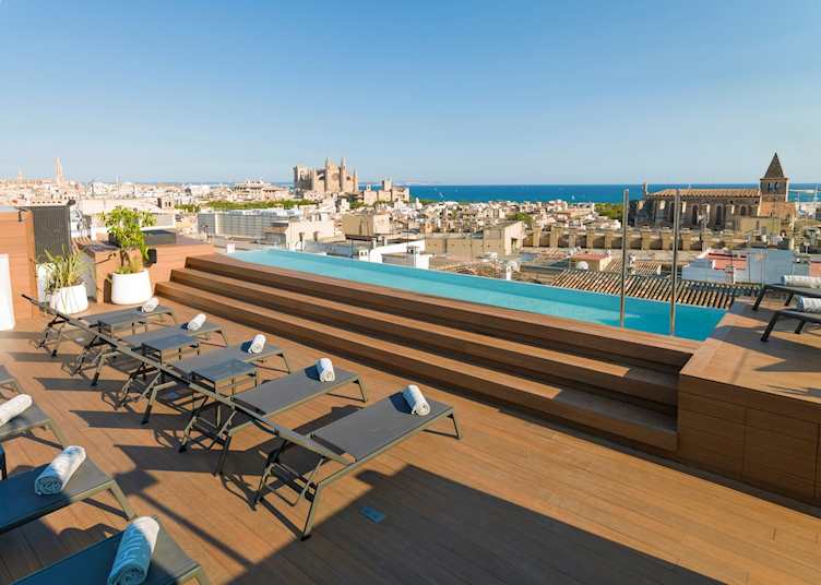 Nakar Hotel, Palma